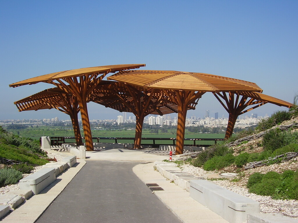 PikiWiki Israel 18993 Observation point in Ariel Sharon Park near Tel A