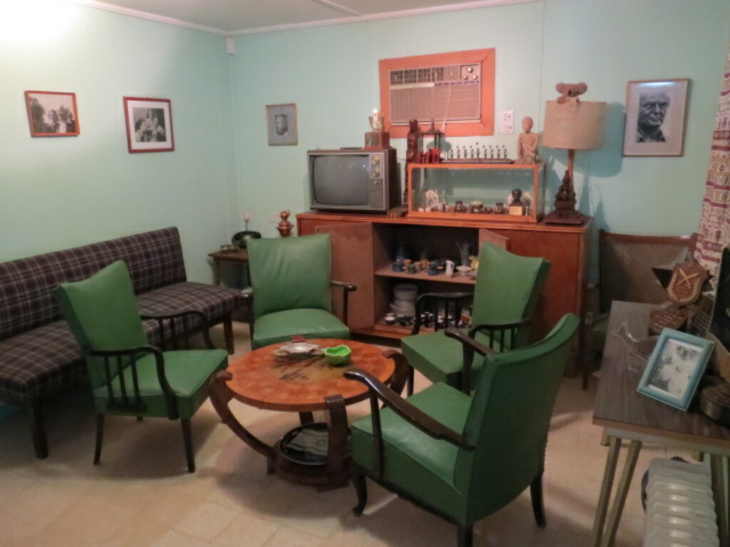 Ben Gurion's Hut 37