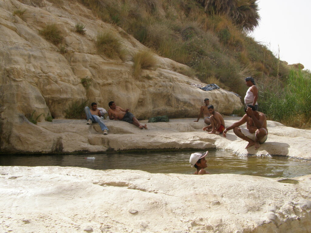 Ein Akev Tahton, bedouins 01