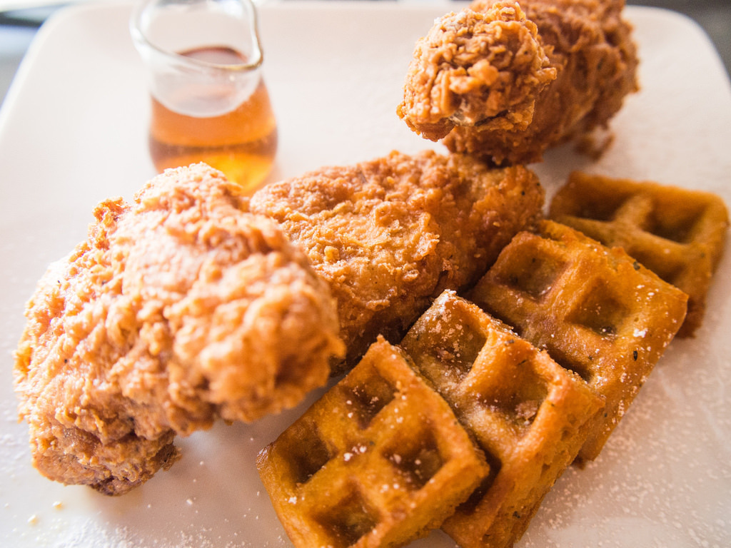 SOHO Brunch - Chicken 'n' Waffles