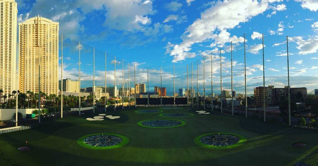 rooftop bars in las vegas | topgolf las vegas