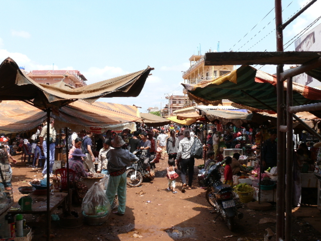 Banlung market