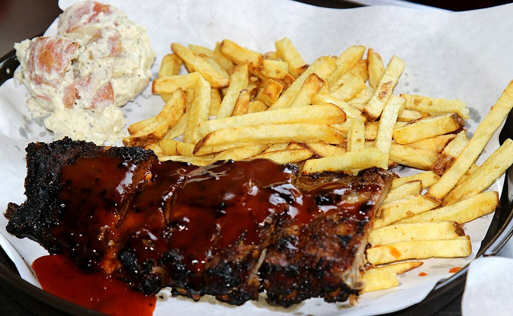 Phil's BBQ ~ San Diego (30920511337)