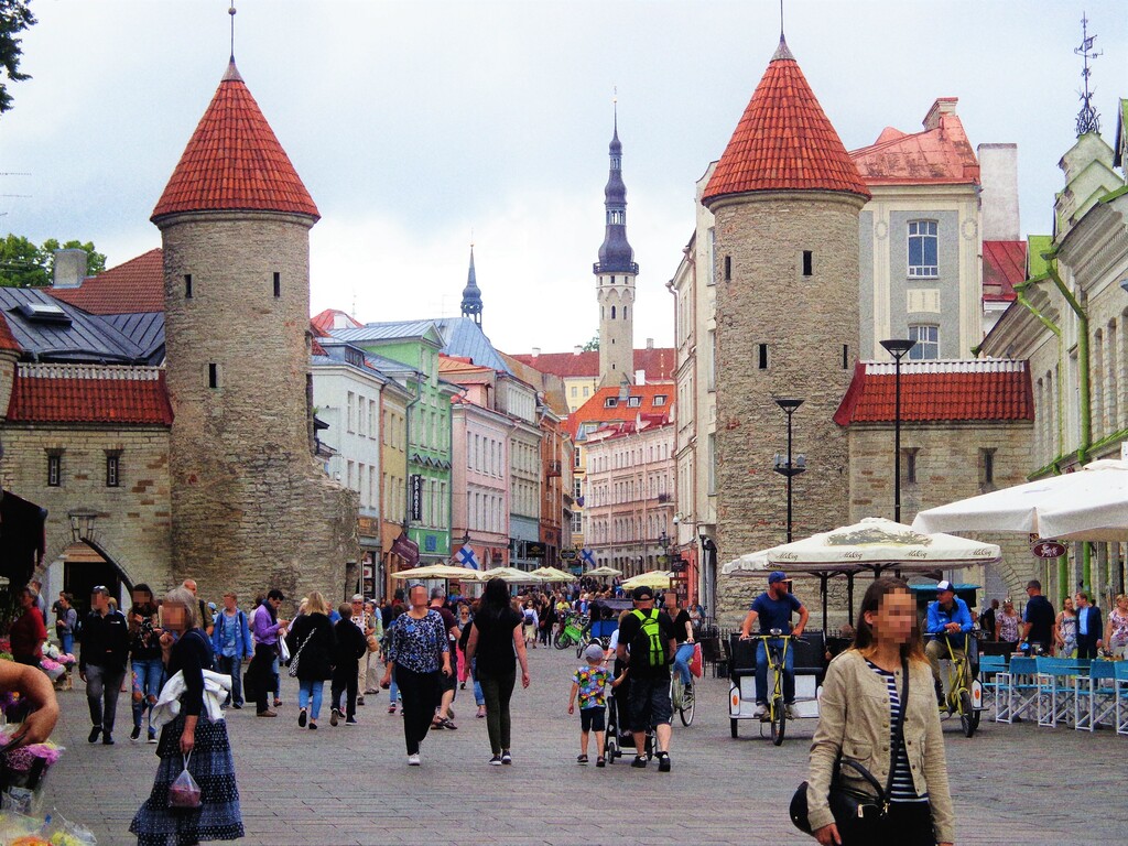 Viru Gate: A picturesque entrance to the medieval old town. This entrance used to have gates that closed off Tallinn to invaders in the medieval times. The gates, wall and towers were built in the 14th Century. 