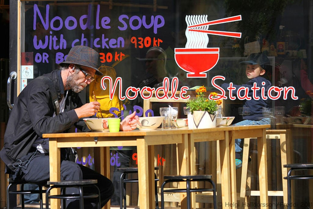 10 facts about noodles? (5973404769)