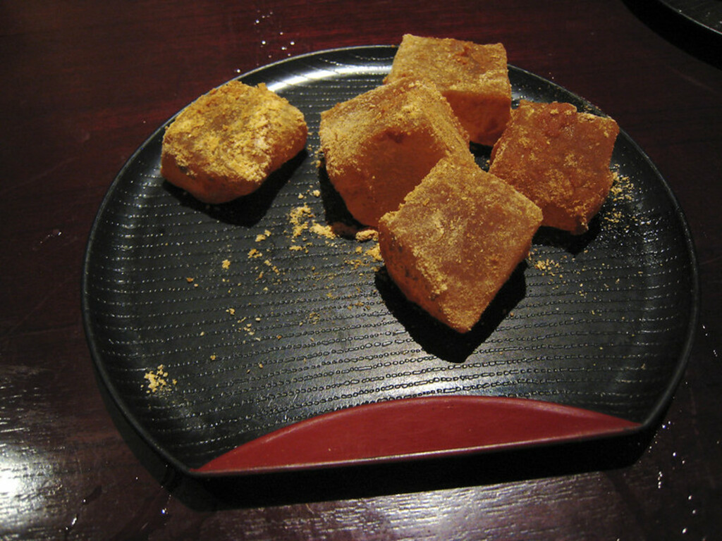 Warabimochi