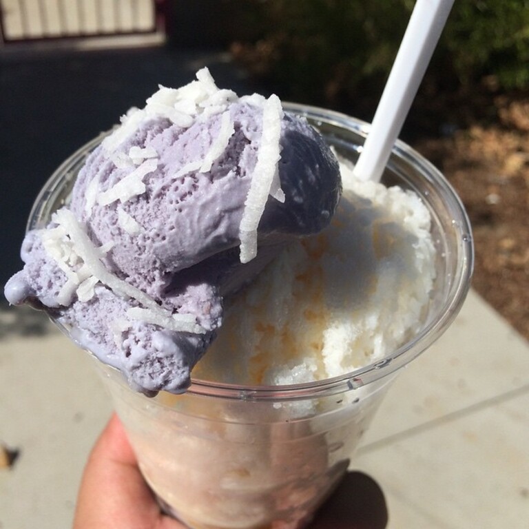 It's definitely Halo Halo weather. -FPAC (15437727511)