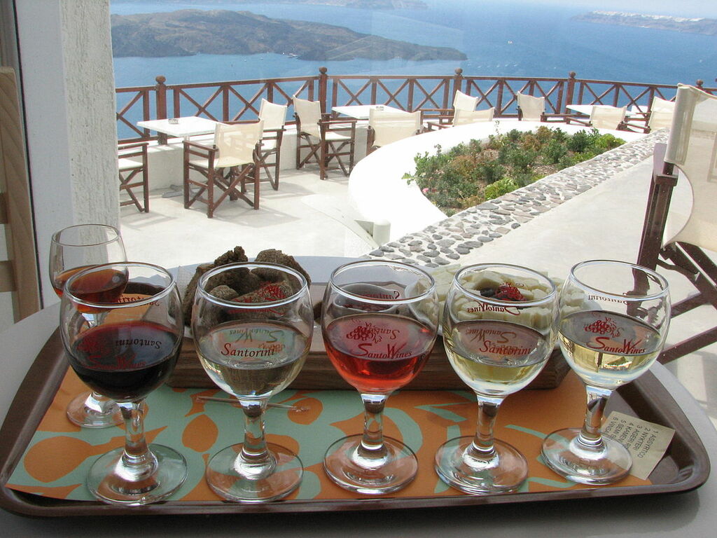 Santorini wines