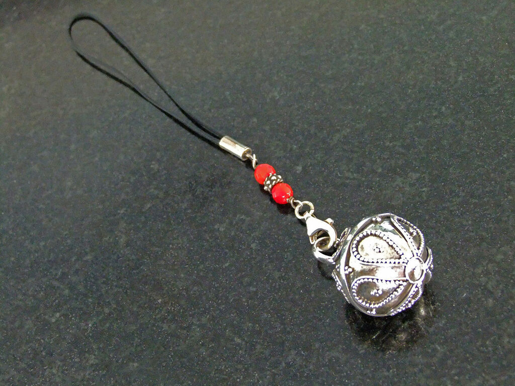 Gamelan ball red