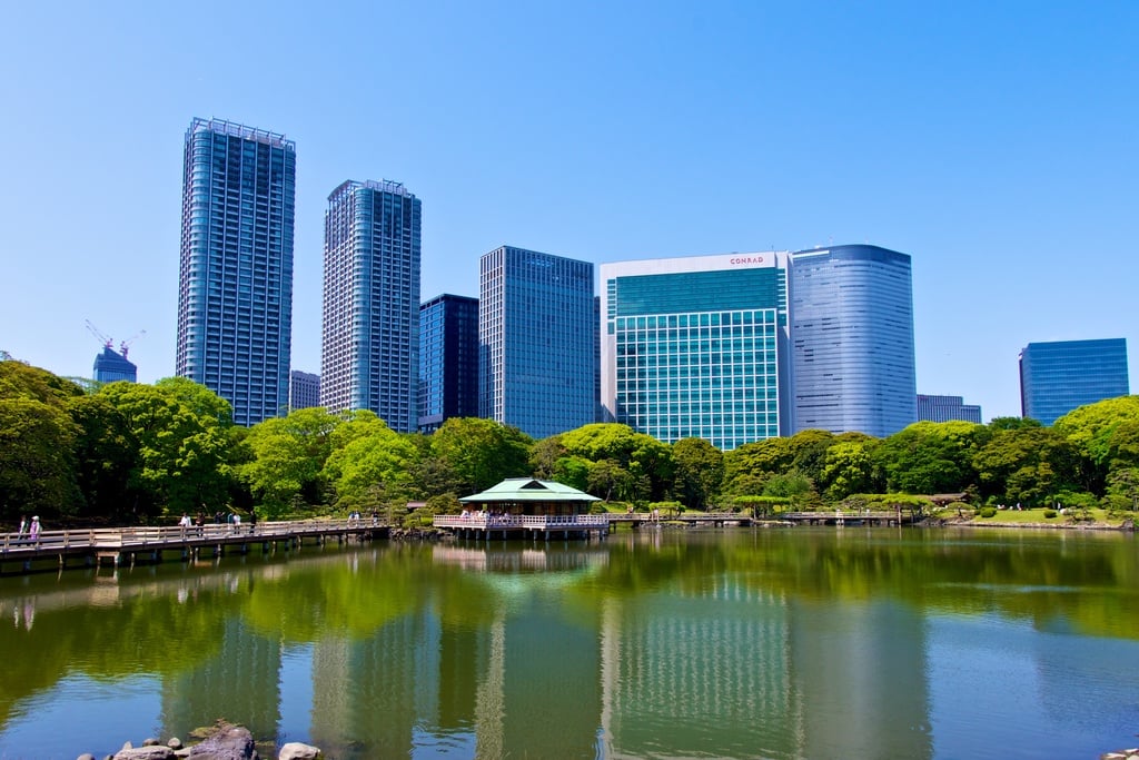 Hama-rikyu Gardens (Spring) - panoramio