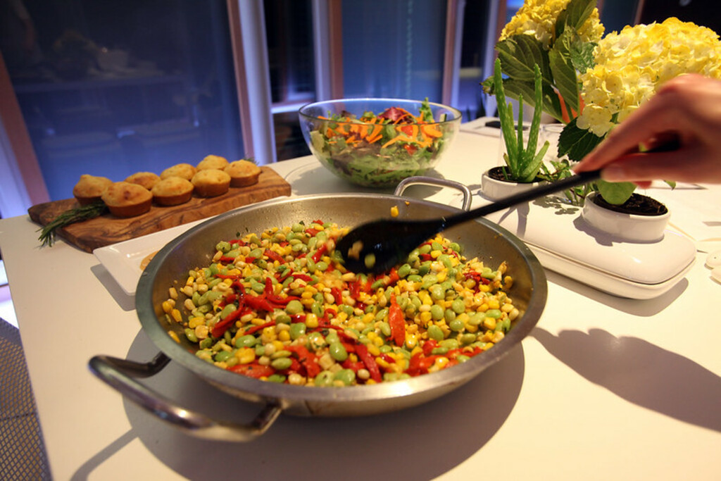 Tennessee Prepares Succotash for their Dinner Party
