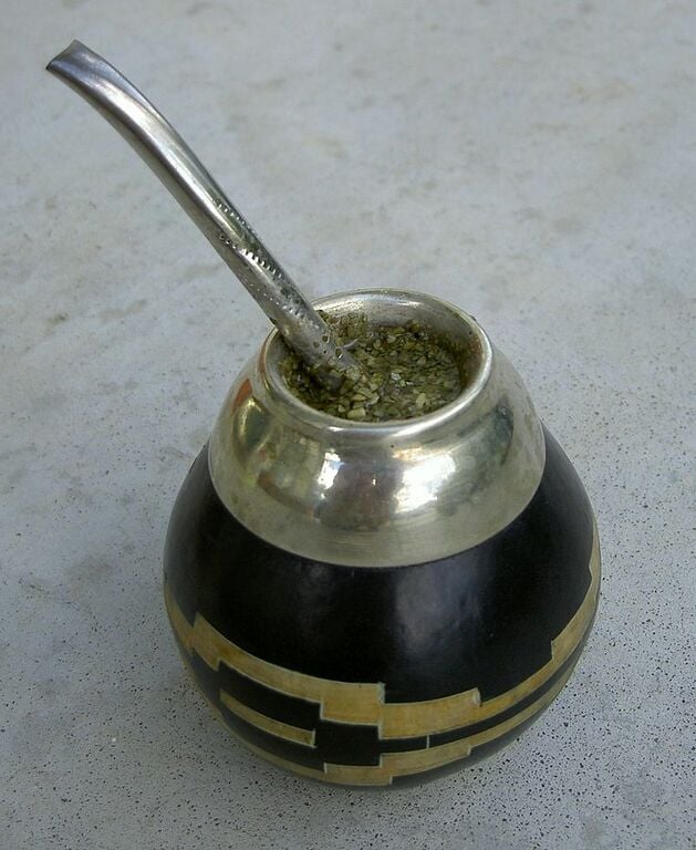 Mate containing tereré