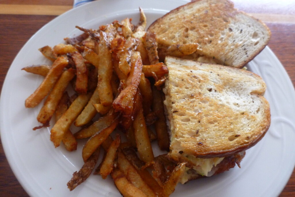 Grouper Reuben