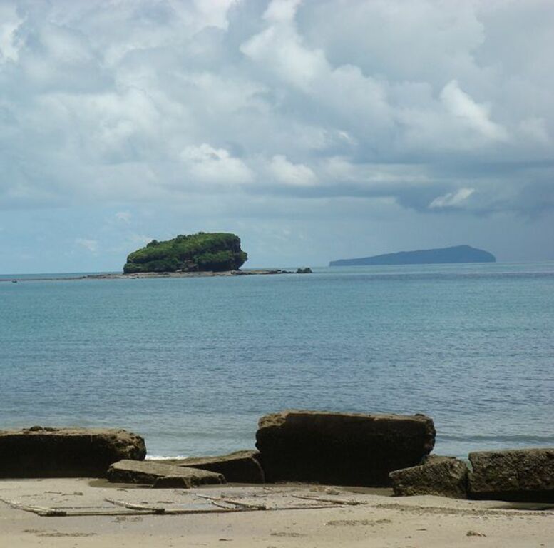 Weizhou island rock of pig and xieyang island