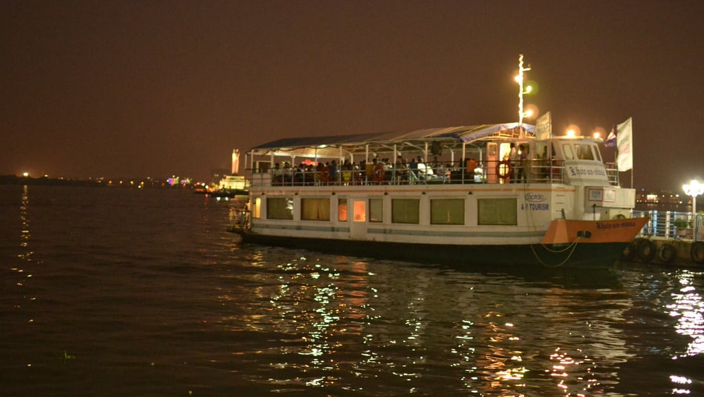 HussainSagar Boating (14941092951)