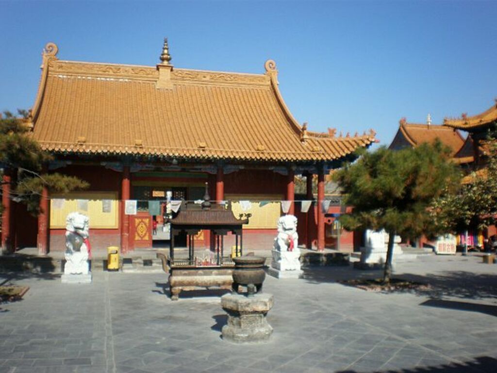 Dazhao (Wuliang) Temple in Hohhot1