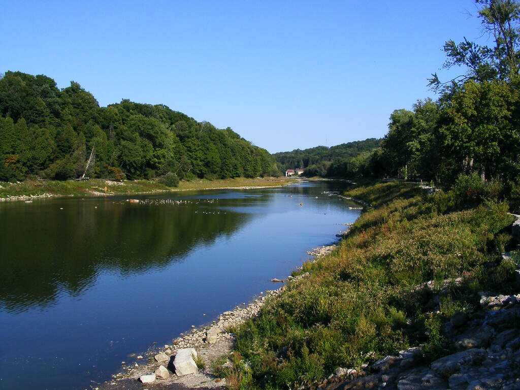 Thames River Springbank Park