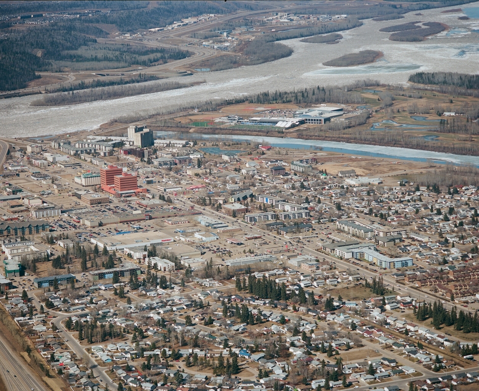 Downtown Fort McMurray April 2016 (26318925324)