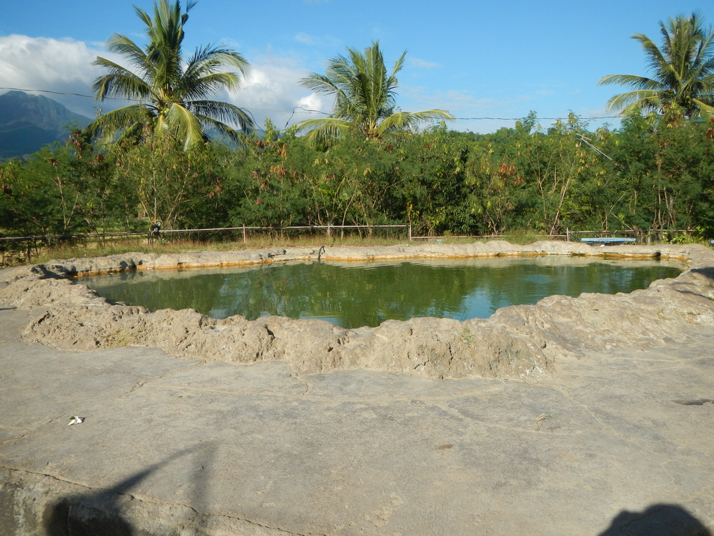 0710jfBalon Hot Springs Welcome Halls Mariveles Bataanfvf 23