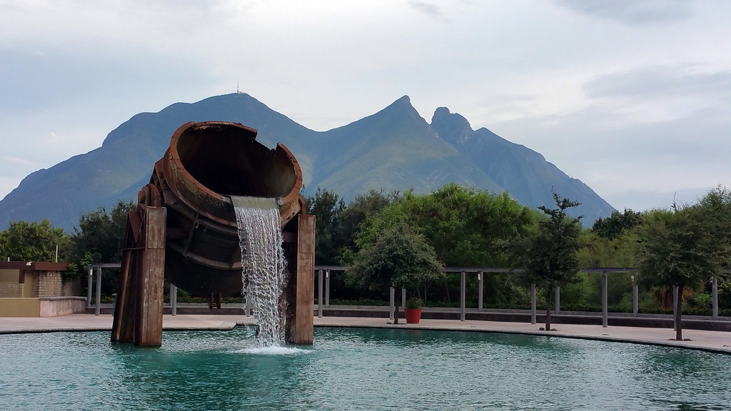 Parque Fundidora, Cerro de la Silla Monterrey NL