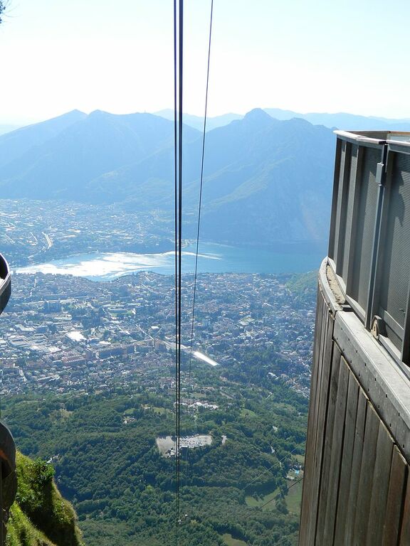 Lecco Cable Car - panoramio