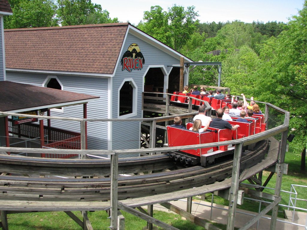 Holiday World 102