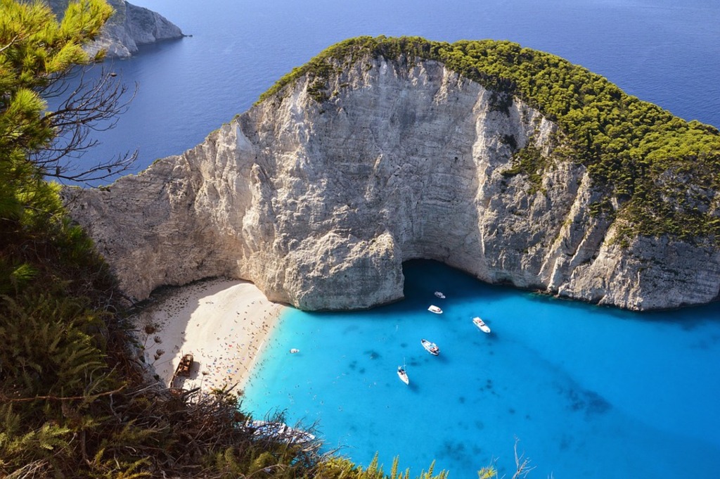 Shipwreck View