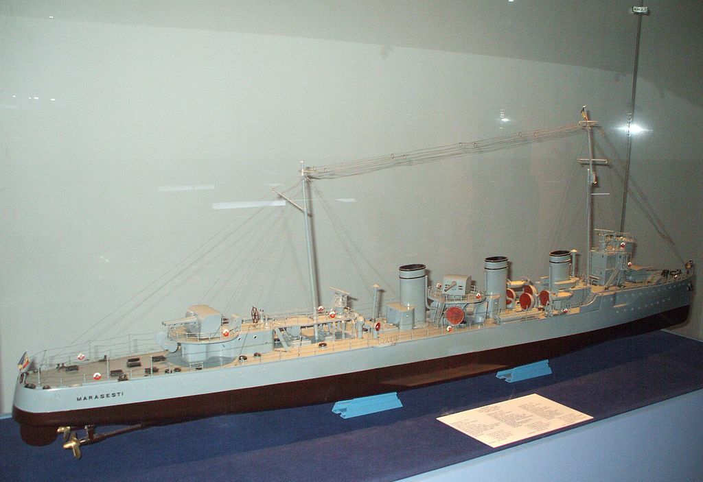 NMS Marasesti scout cruiser scale model