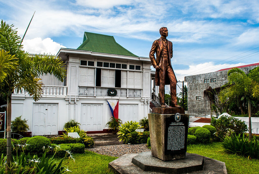 Felipe Agoncillo y Encarnacion House