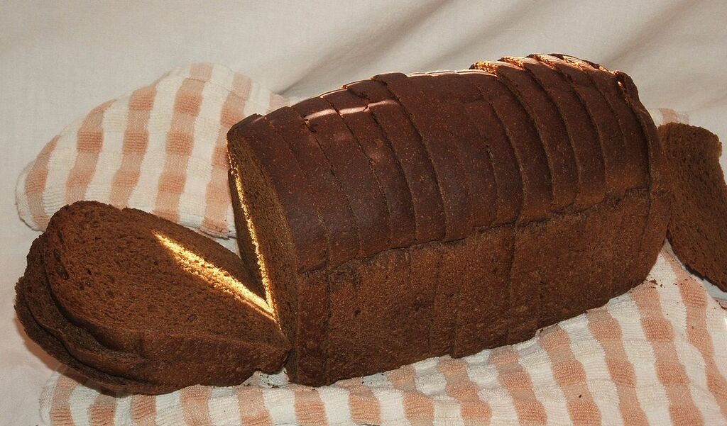 Dark rye bread
