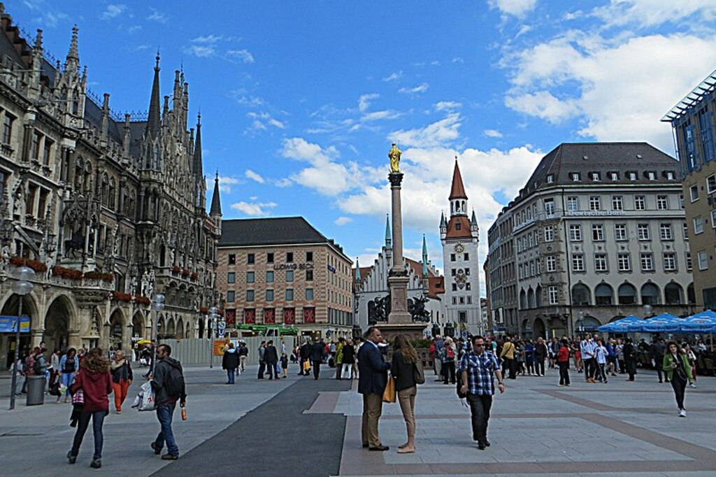 Marienplatz - panoramio (7)