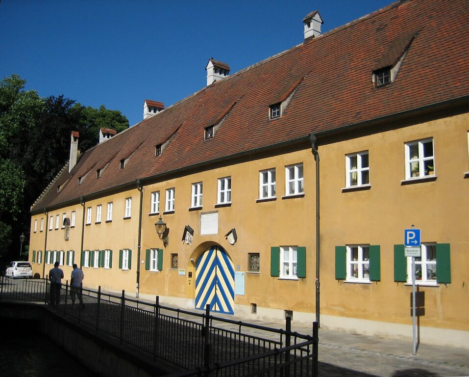 Augsb Fuggerei aussen Sparrenlech