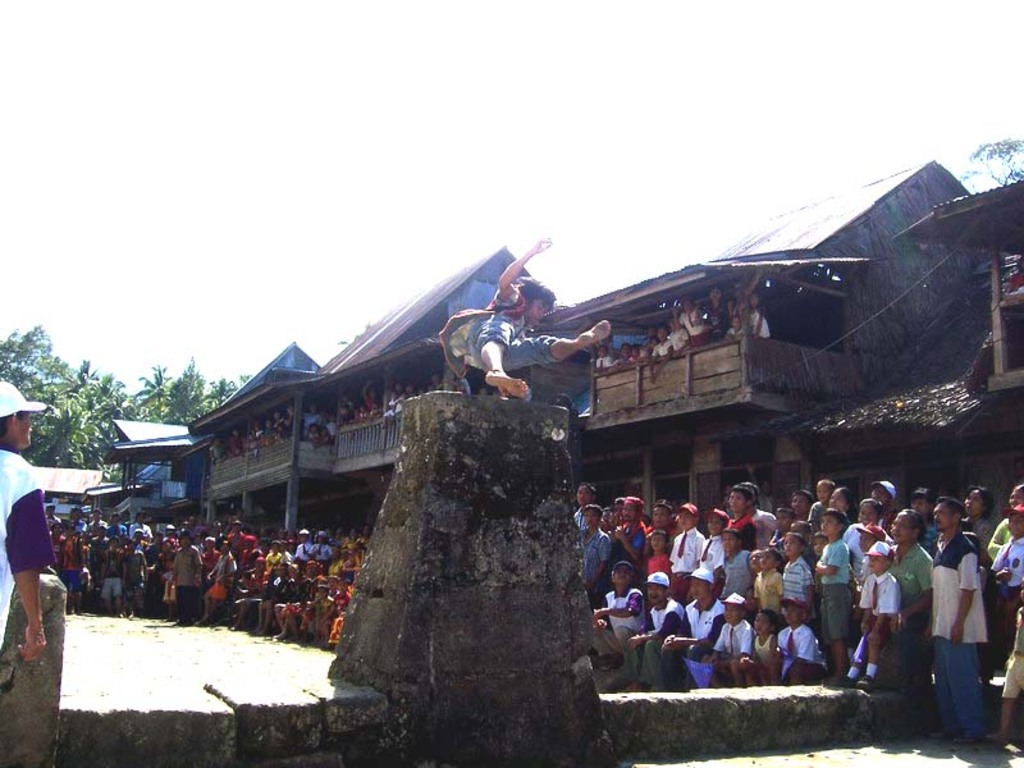 Lompat Batu Nias