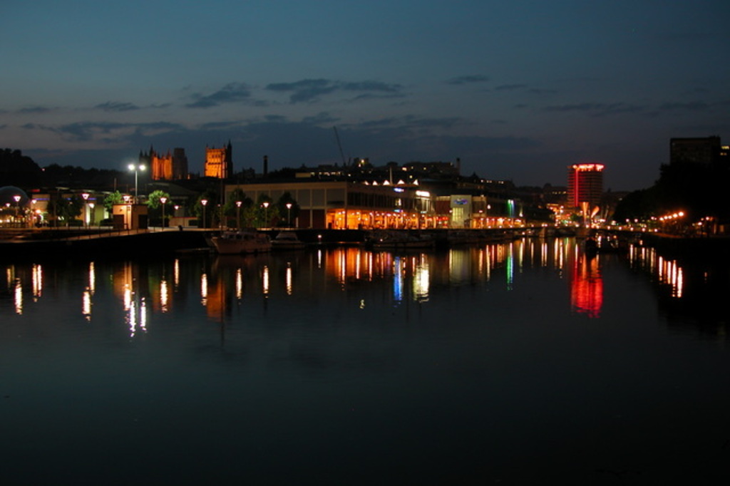 Bristol Floating Harbour by night. - geograph.org.uk - 34164