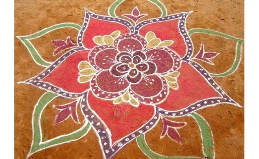 que faire à pondichéry : 12 meilleures activités  pour une excursion au paradis | initiation kolam traditionnel avec anita