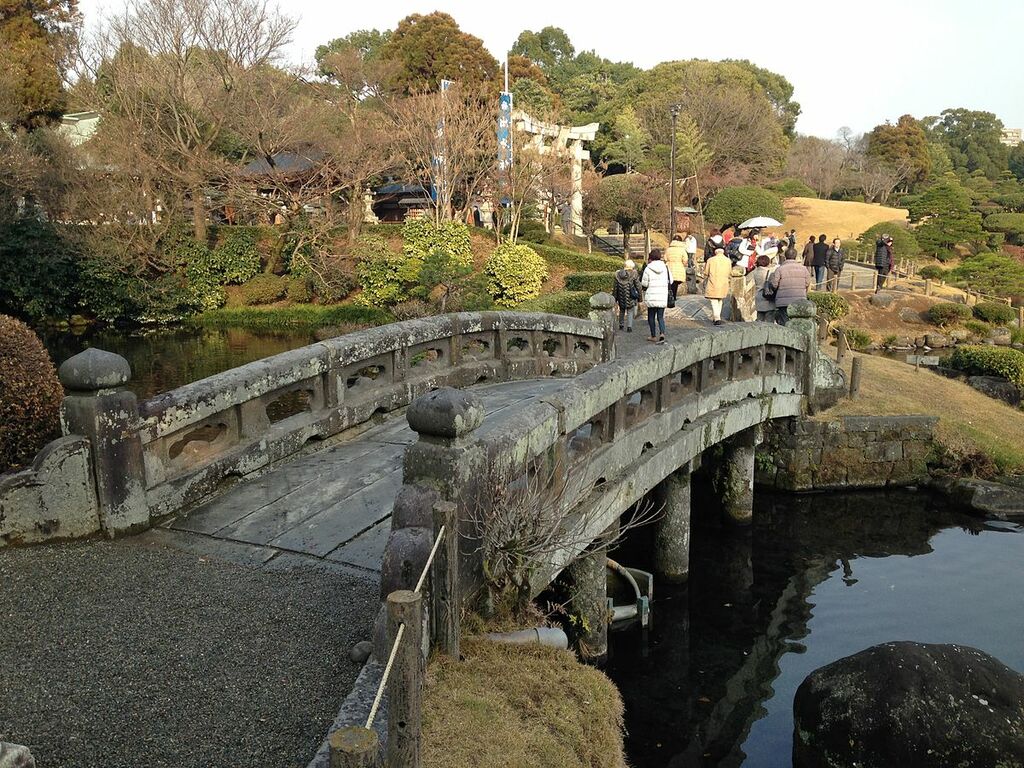 Stone Bridges in Suizenji Joju Garden and Torii of Izumi Shrine 