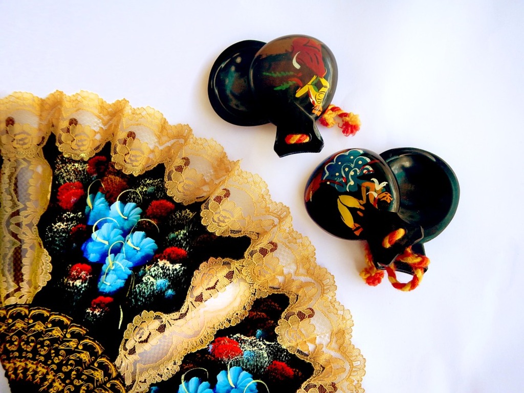 Fan and Castanets