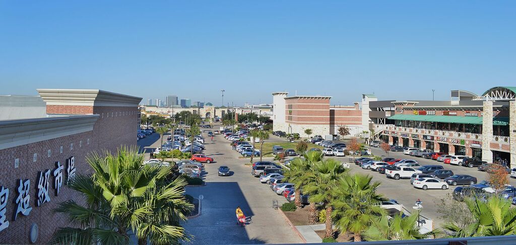 Houston Chinatown shopping centers east of Beltway 8 (Dec 2013)