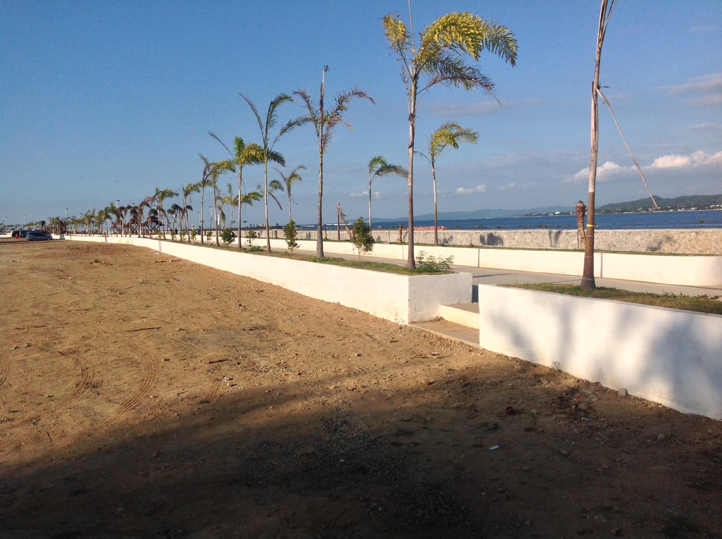 Poro Point Baywalk