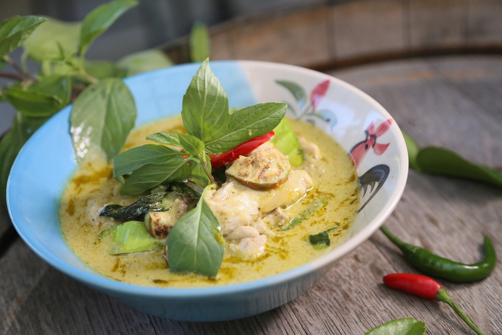 green thai curry