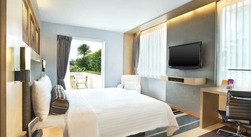 hidup dengan mewah: rekomendasi 12 hotel mewah di sukhumvit, bangkok | aloft sukhumvit