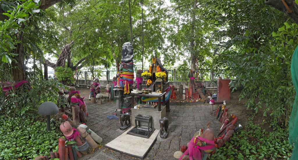 Chao Mae Tuptim-Pano