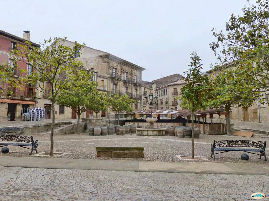La Rioja-Briones-Plaza de España