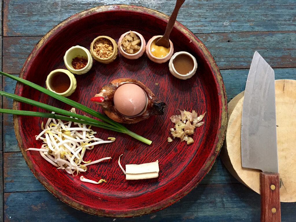 Making pad thai at Silom Thai Cooking School