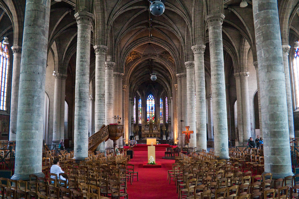 Lille Église Saint-Maurice Nef 2009 08 29