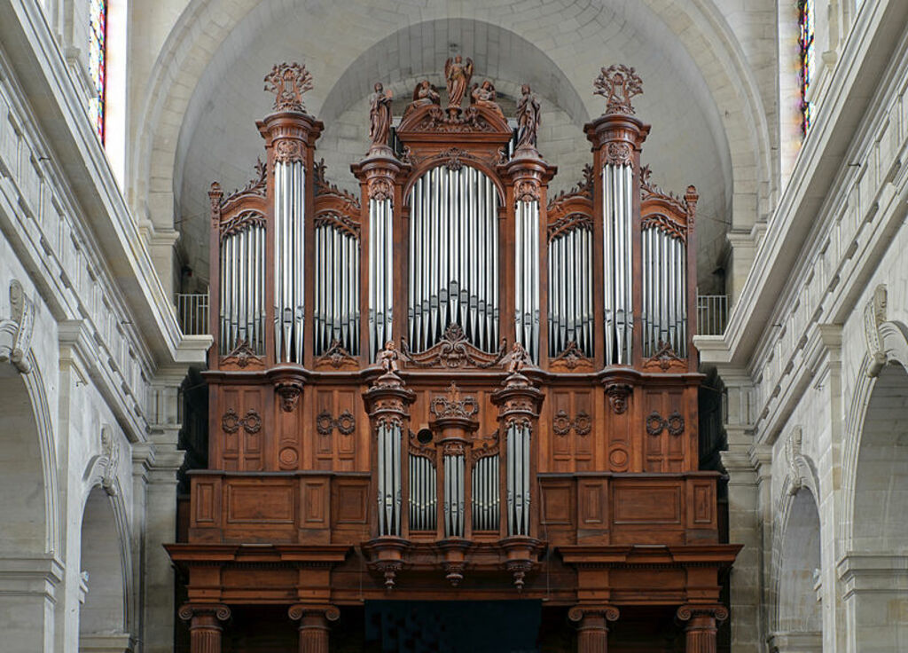 La Rochelle - Cathedrale St Louis org 01