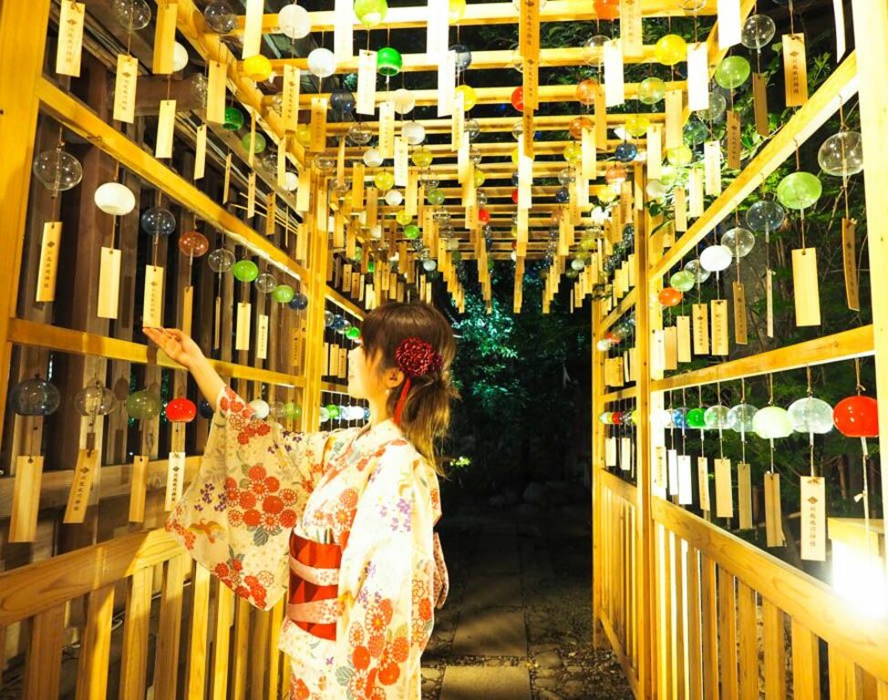 Get relationship blessings at the Kawagoe Hikawa Shrine