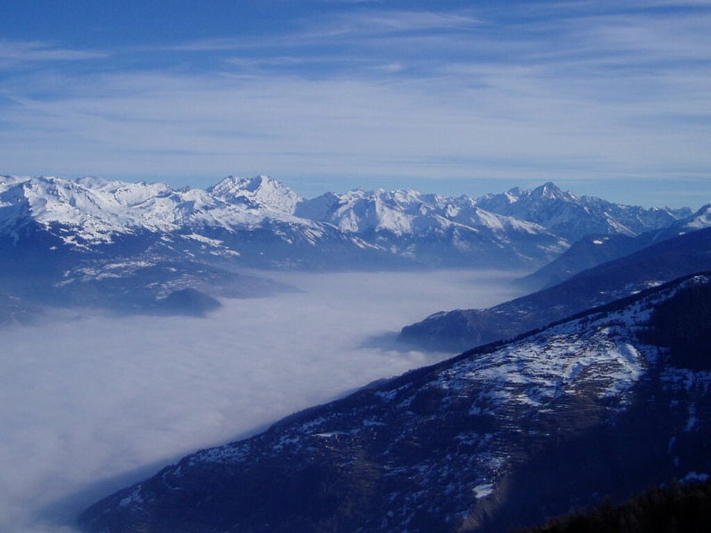 Rhone Valley in Fog 010