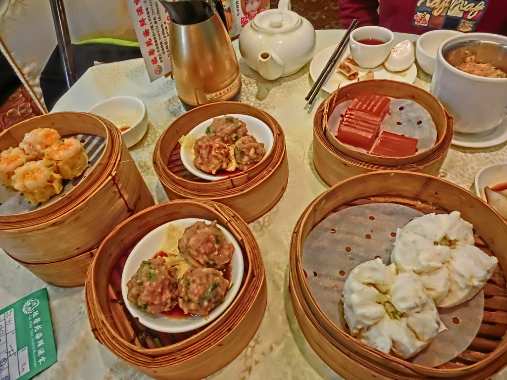 HK SYP 德韾苑 Tak Hing Yuen Seafood Restaurant steamed chinese foods Mar-2013 Steamers