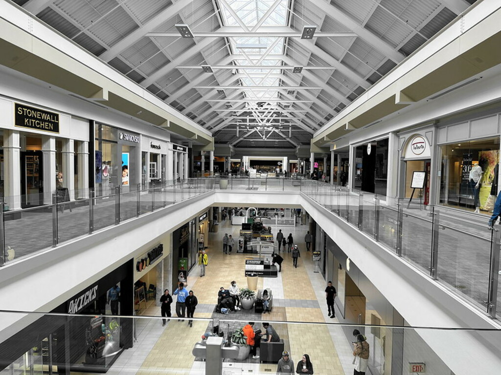 Pheasant Lane Mall (Nashua, New Hampshire